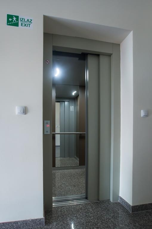 Jelena Apartment Добой Екстериор снимка