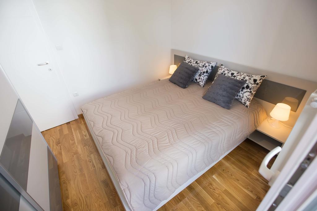 Jelena Apartment Добой Екстериор снимка